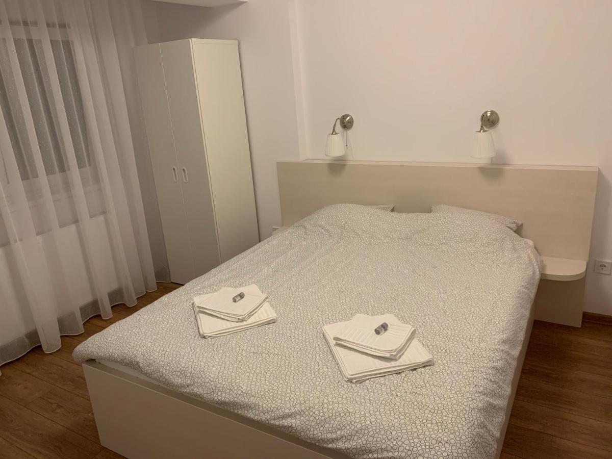 Welcoming Gemini Apartment 1 Sibiu Bagian luar foto