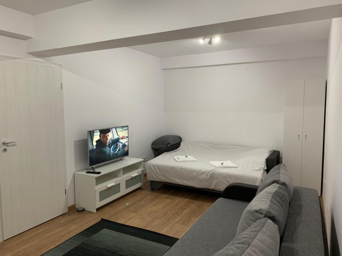 Welcoming Gemini Apartment 1 Sibiu Bagian luar foto