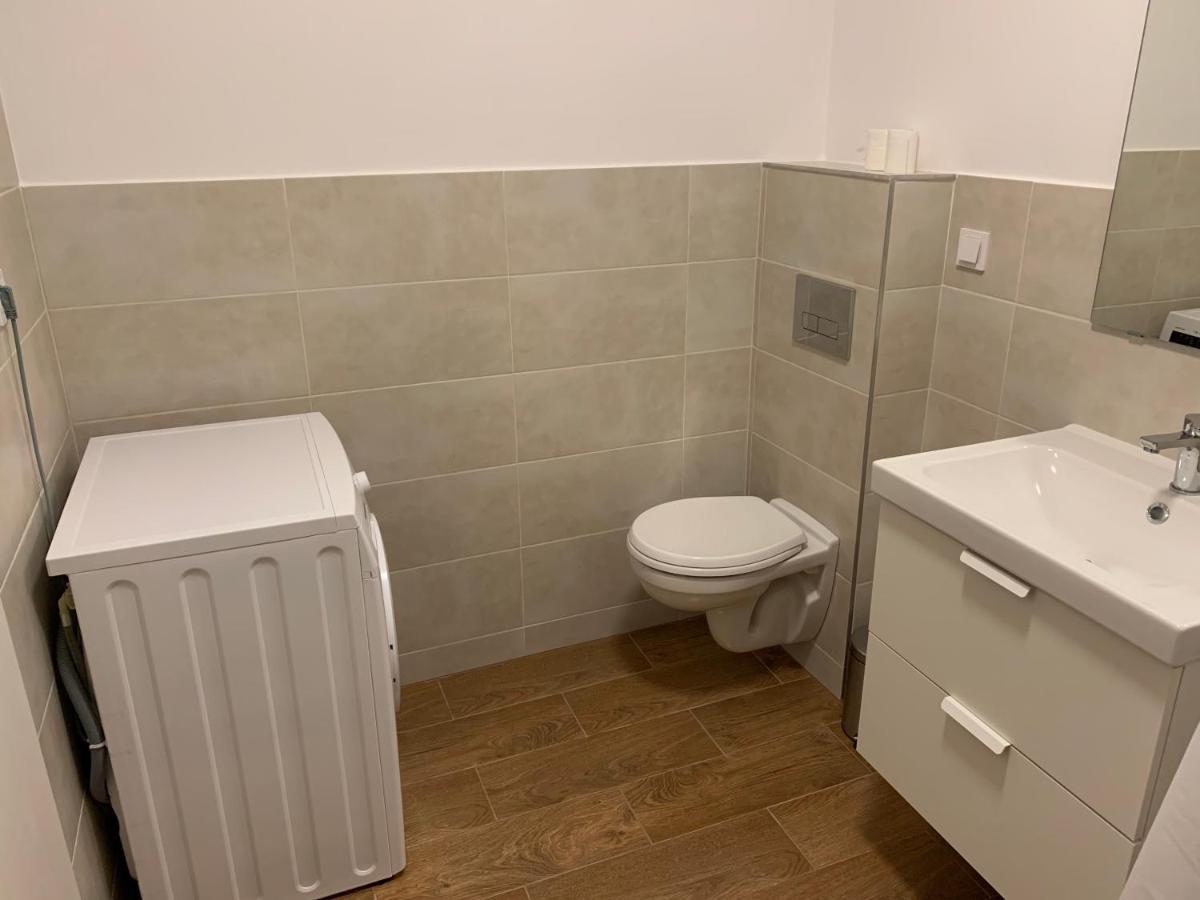 Welcoming Gemini Apartment 1 Sibiu Bagian luar foto